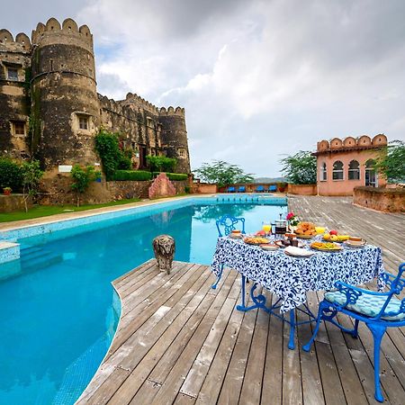 Neemrana'S - Hill Fort - Kesroli Alwar Exterior photo