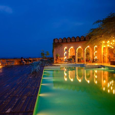 Neemrana'S - Hill Fort - Kesroli Alwar Exterior photo