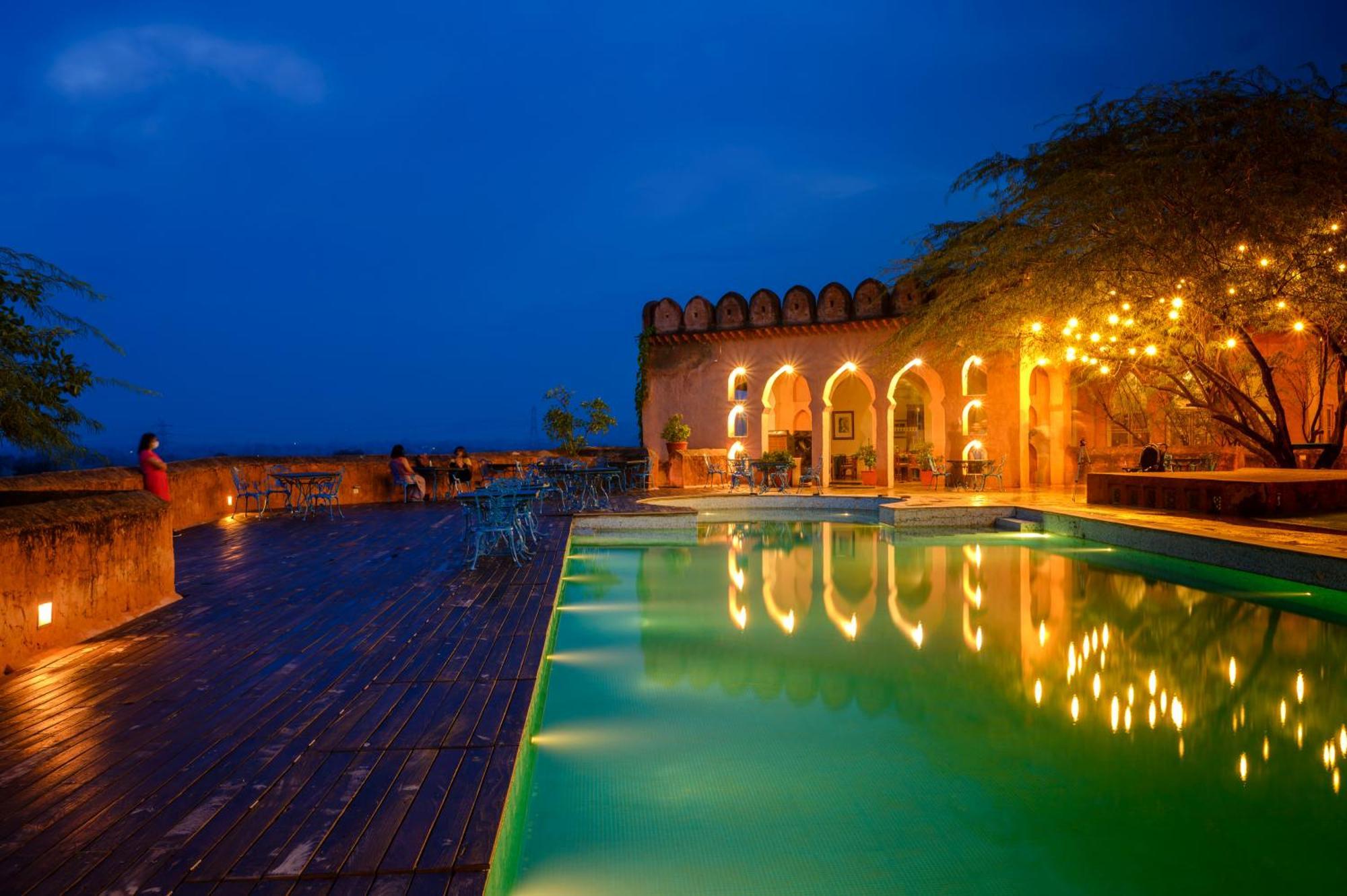 Neemrana'S - Hill Fort - Kesroli Alwar Exterior photo